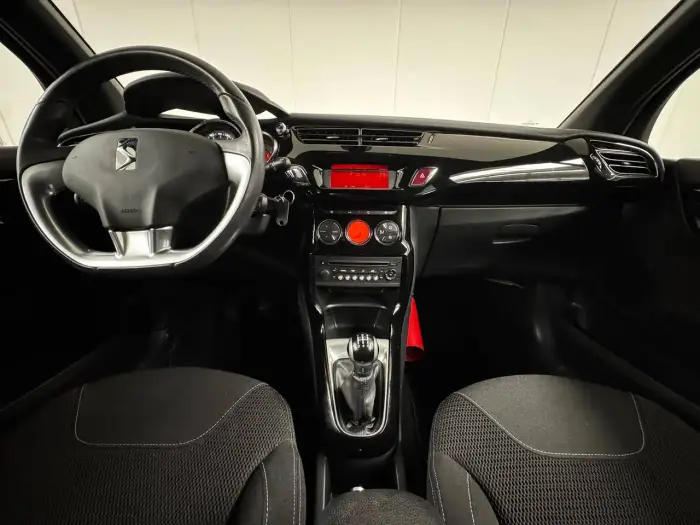 Citroen DS3 photo 8