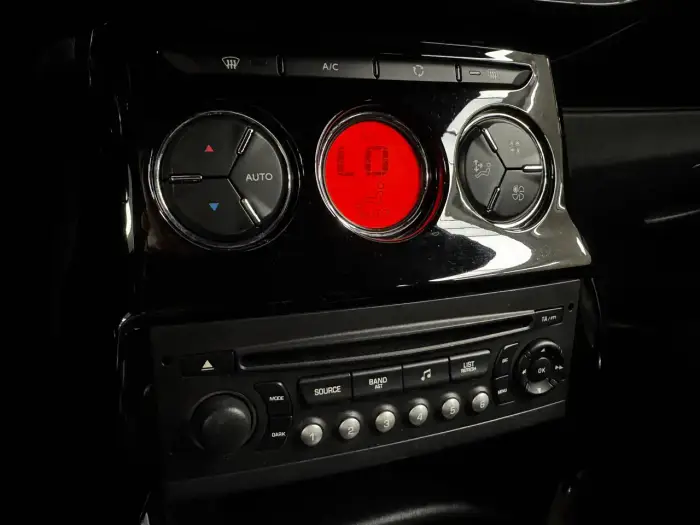 Citroen DS3 photo 15