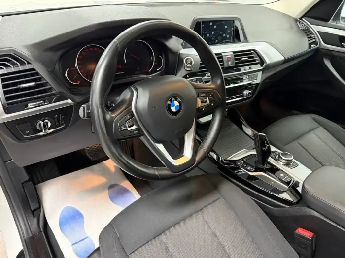 BMW X3 photo 10