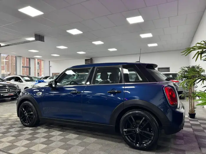 MINI One D photo 6