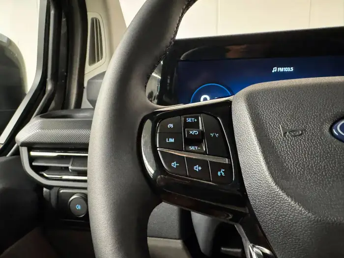 Ford Tourneo Custom, photo 10