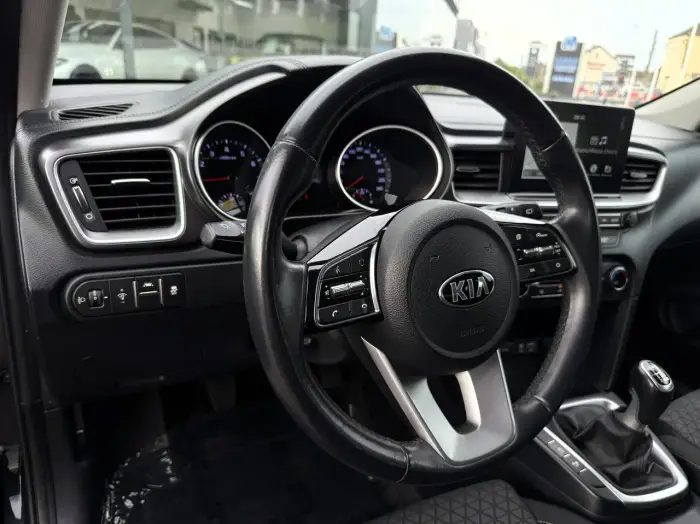 Kia Ceed / cee'd, photo 11