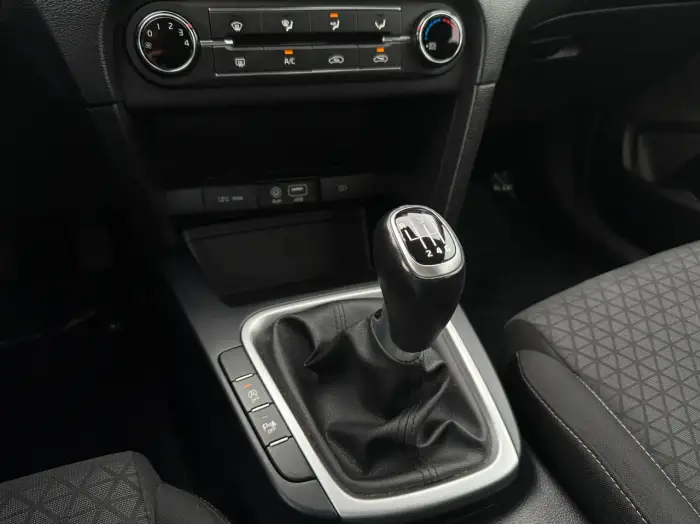 Kia Ceed / cee'd, photo 18