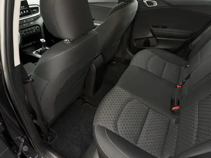 Kia Ceed / cee'd, photo 13