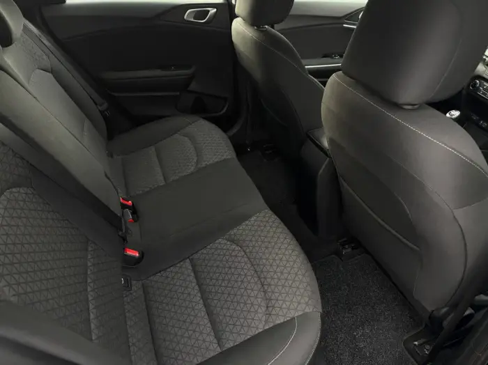 Kia Ceed / cee'd, photo 14