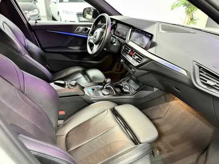 BMW 118, photo 24