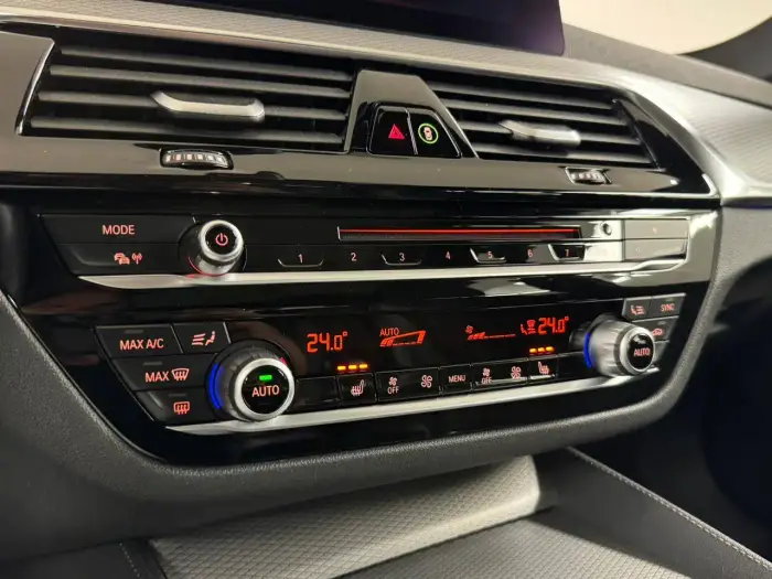 BMW 540, photo 18
