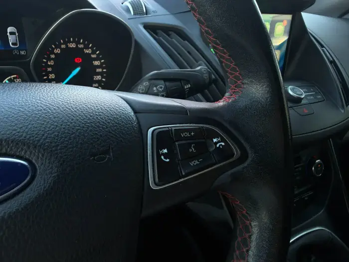 Ford Kuga, photo 23