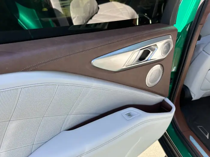 BMW XM, photo 8