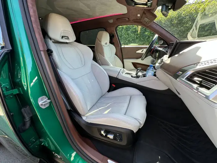 BMW XM, photo 9