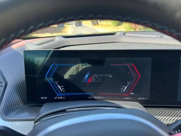 BMW XM, photo 16