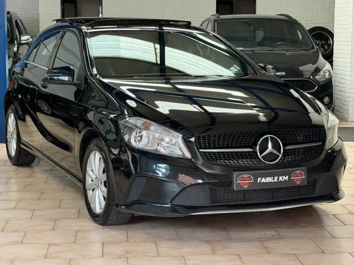 Mercedes-Benz A 160 photo 3