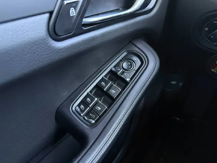 Porsche Macan, photo 29
