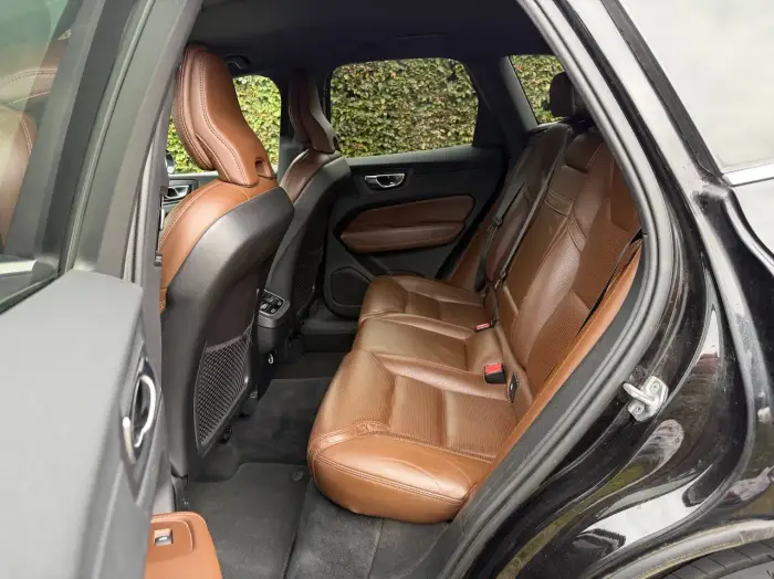 Volvo XC60 foto 12