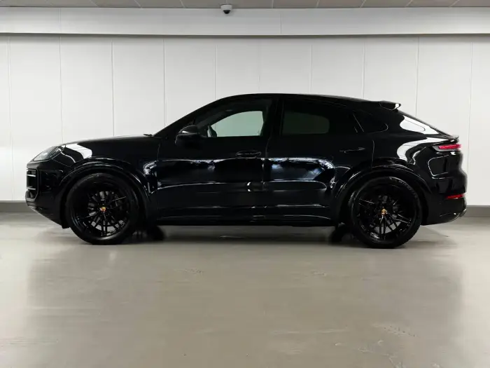 Porsche Cayenne, photo 2