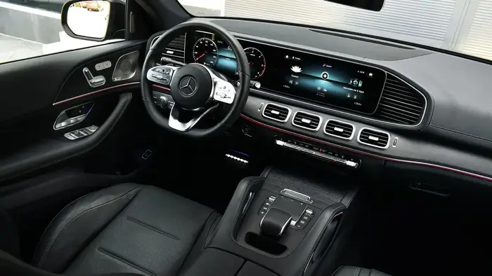 Mercedes-Benz GLE 400 photo 4