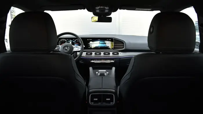 Mercedes-Benz GLE 400 photo 12