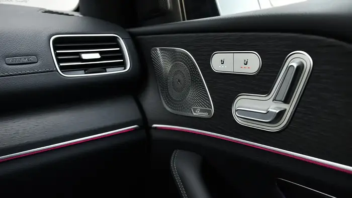 Mercedes-Benz GLE 400 photo 16