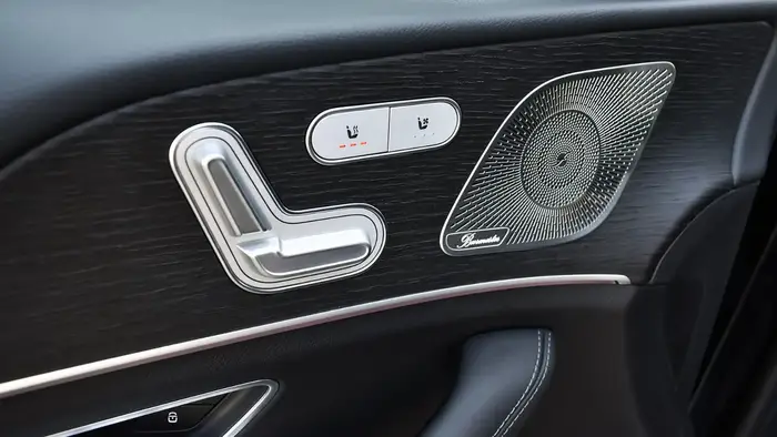 Mercedes-Benz GLE 400 photo 13