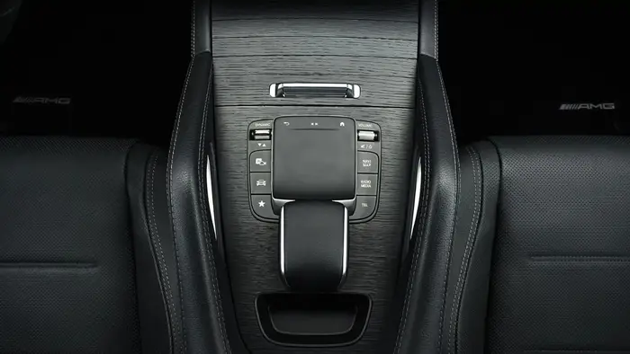 Mercedes-Benz GLE 400 photo 18