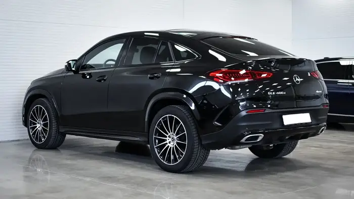 Mercedes-Benz GLE 400 photo 25