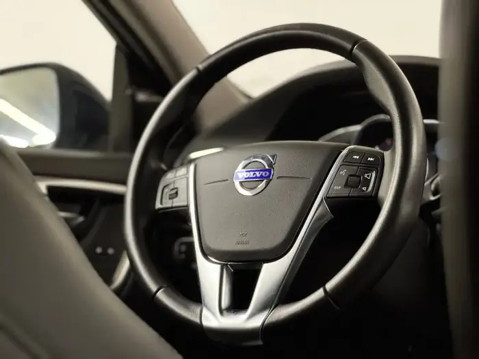 Volvo V60, photo 11
