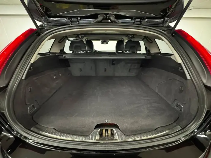 Volvo V60, photo 24