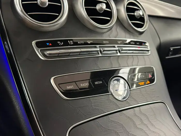Mercedes-Benz C 200 foto 16