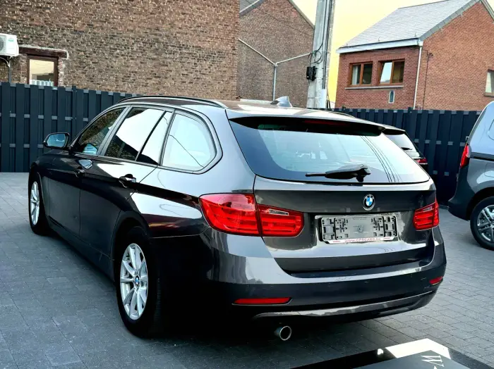 BMW 318 foto 4