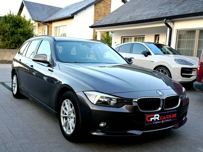 BMW 318 foto 2