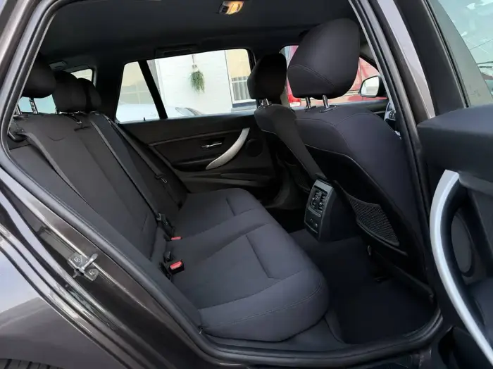 BMW 318 foto 14