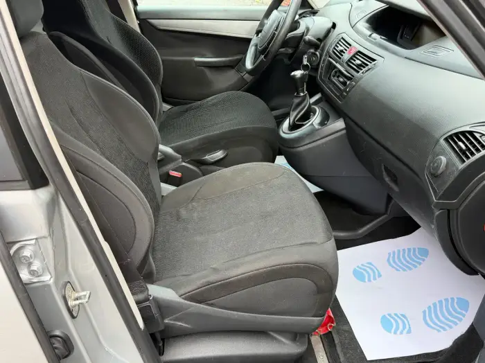 Citroen C4 Picasso foto 18