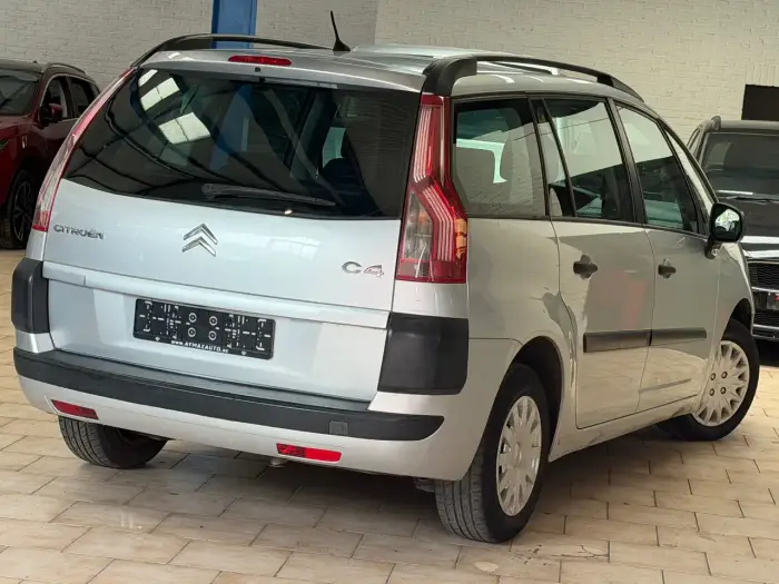 Citroen C4 Picasso foto 10