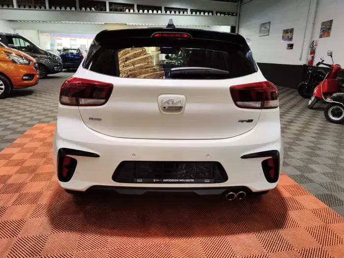 Kia Rio, photo 13