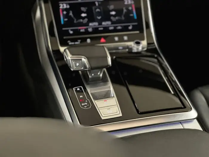Audi Q7 photo 20