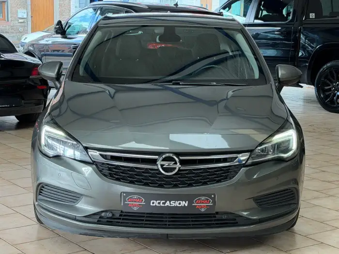 Opel Astra photo 9