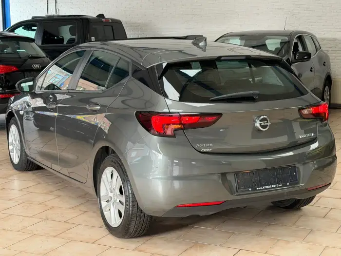 Opel Astra photo 6