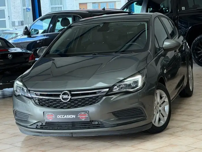 Opel Astra photo 7