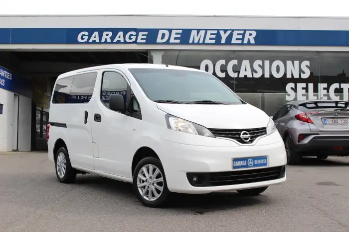 NV200