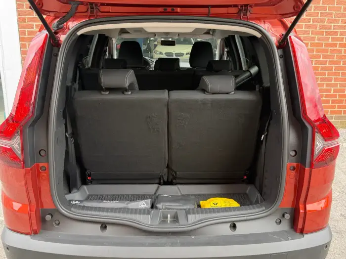 Dacia Jogger photo 26