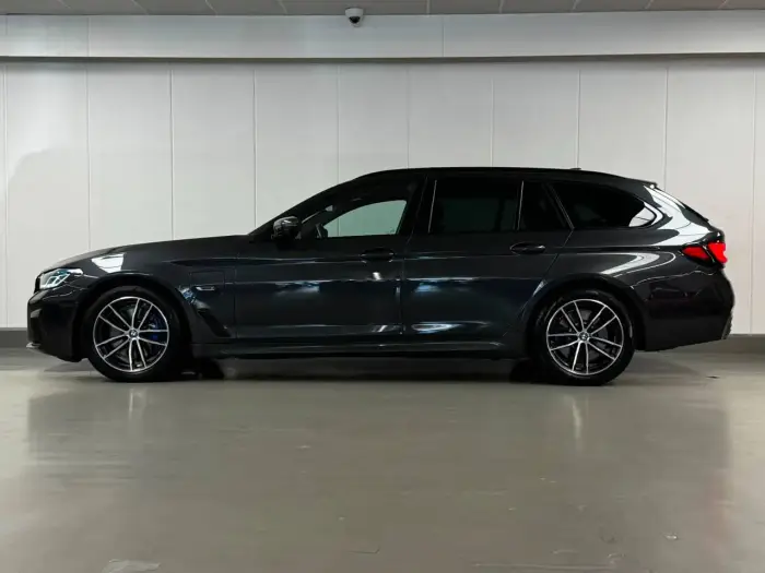 BMW 530 foto 2