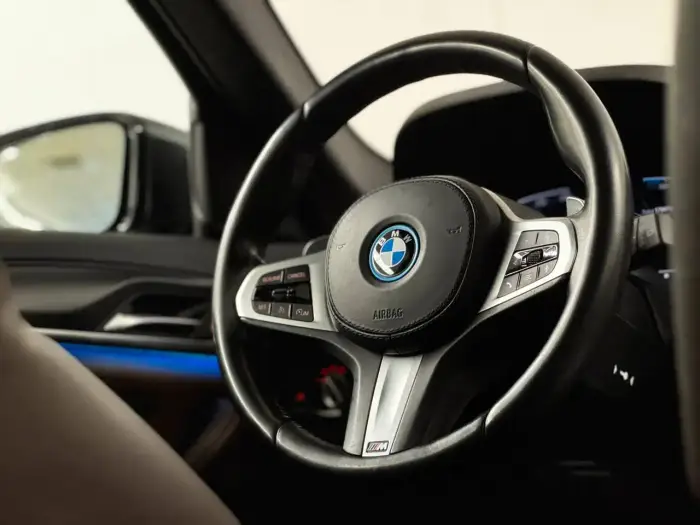 BMW 530 foto 12