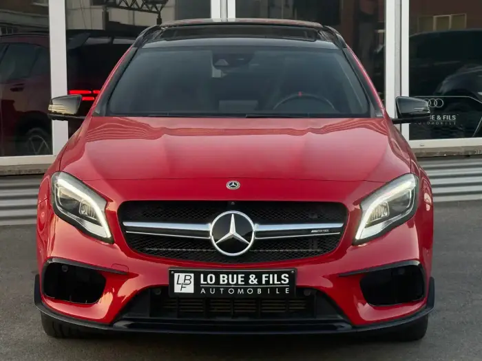 Mercedes-Benz GLA 200, photo 2