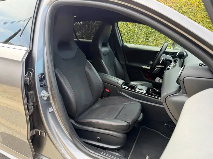 Mercedes-Benz A 220 foto 18