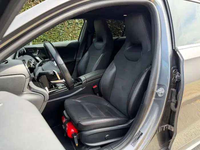 Mercedes-Benz A 220 foto 8