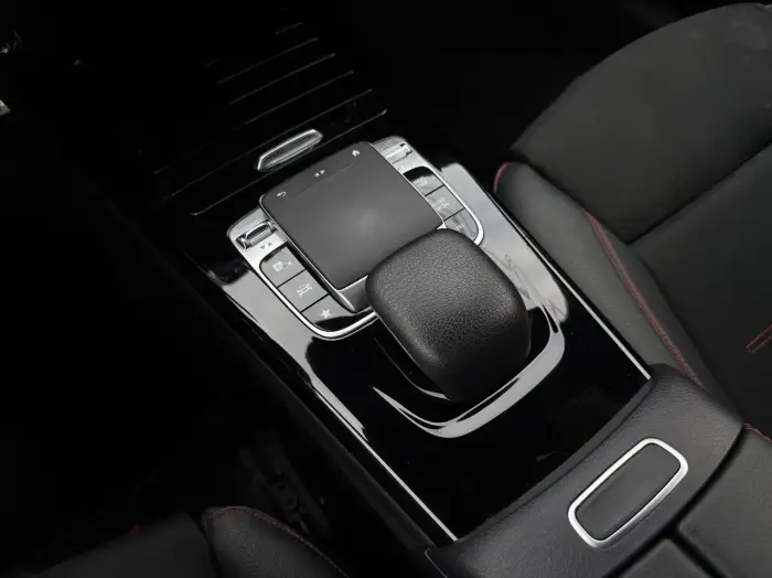 Mercedes-Benz A 220 foto 22