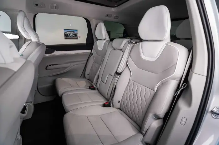 Volvo EX90 foto 5