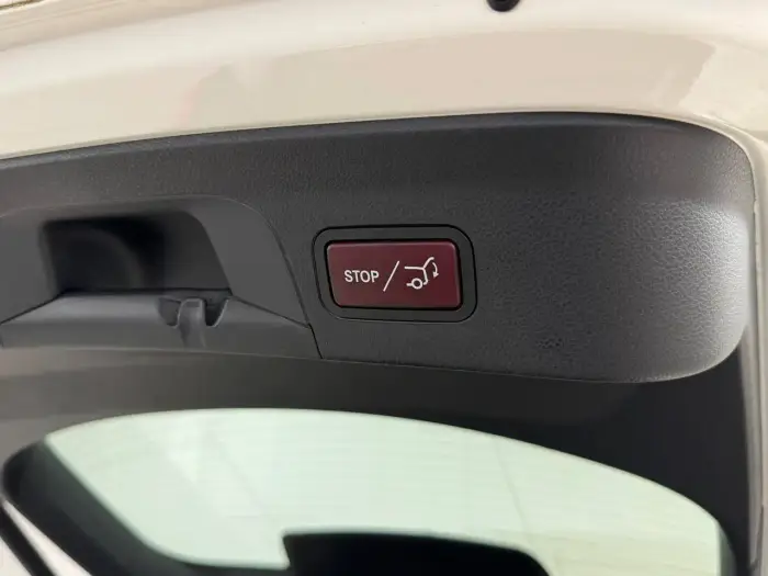 Mercedes-Benz GLC 220, photo 27