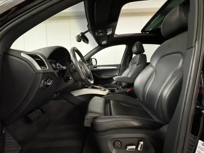 Audi Q5 photo 25