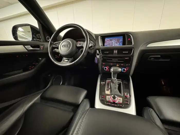 Audi Q5 photo 9